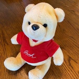 Vintage Walt Disney World Winnie the Pooh Plush  9 in
